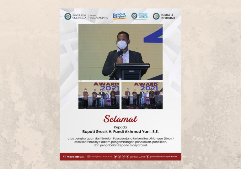 Bupati Gresik mendapatkan Penghargaan dari Sekolah Pascasarjana UNAIR