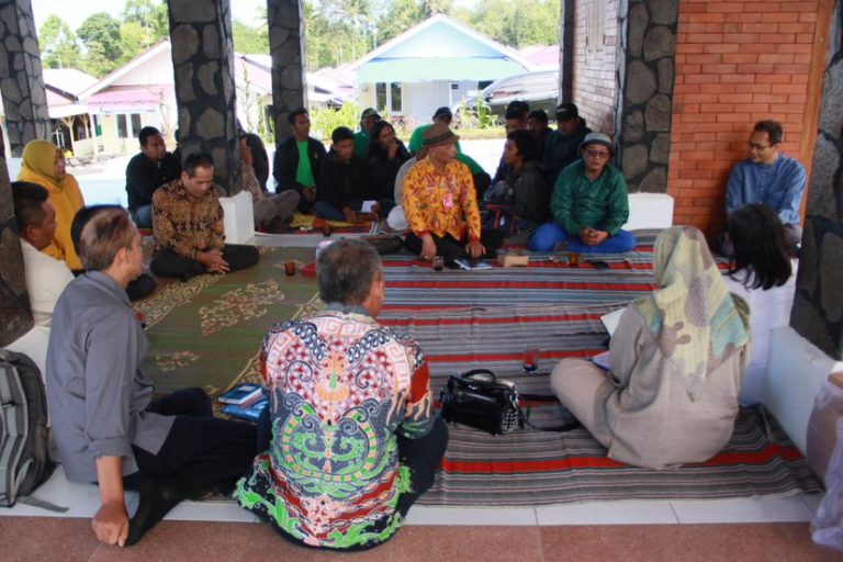 BUDAYAKAN OLAH SAMPAH, DARI LIMBAH JADI BERKAH 